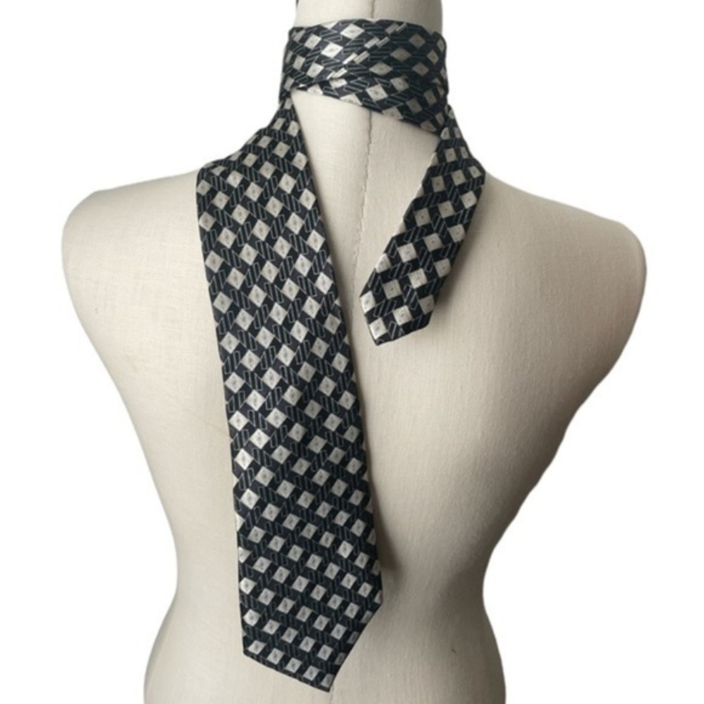 Van Heusen handmade Mens Black Tan Geometric Tie